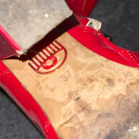 Chiara Ferragni Red Cutout Star Heeled Boots - Picture 2 of 5